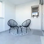 Sea Front Dani With Private Terrace And Private Garden - By Ta Leut Agency *
