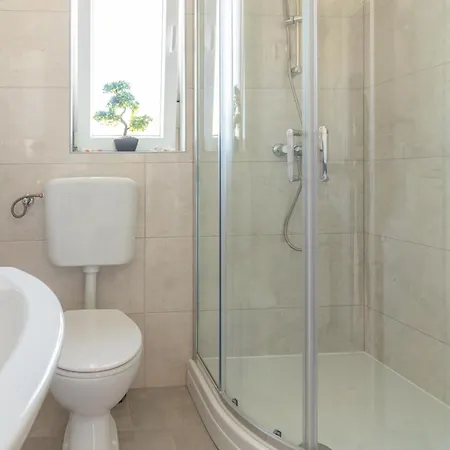 Sea Front Dani With Private Terrace And Private Garden - By Ta Leut Agency Apartment