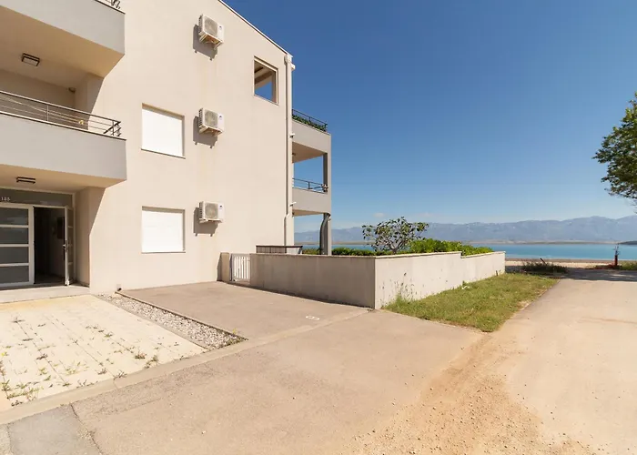Daire Sea Front Dani With Private Terrace And Private Garden - By Ta Leut Agency Privlaka (Zadar)